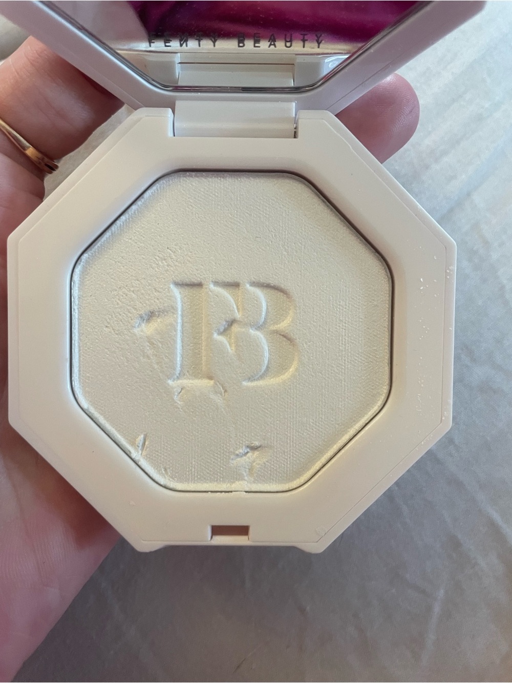 Fenty Beauty by Rihanna - Picture 3 of 3